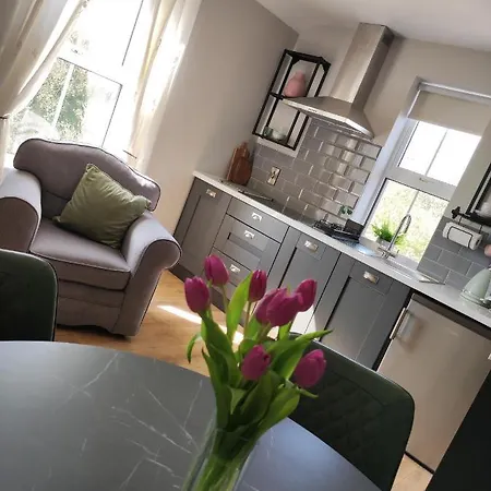 At Ballinsheen House & Gardens リスドゥーンバーナ