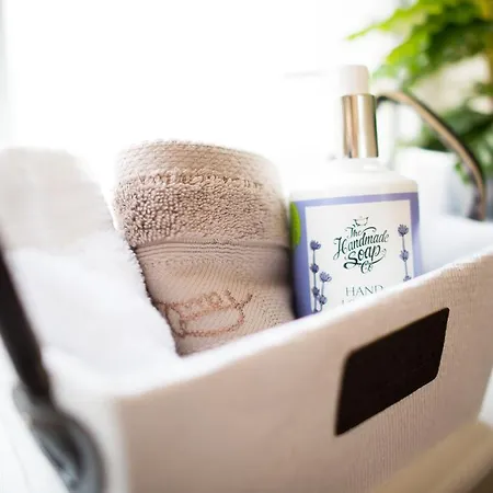 At Ballinsheen House & Gardens Apartment Lisdoonvarna