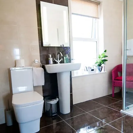 At Ballinsheen House & Gardens リスドゥーンバーナ